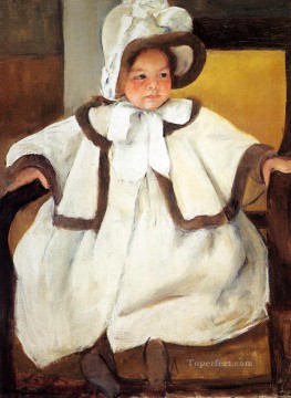 María Cassatt Painting - Ellen Mary Cassatt con una bata blanca madres hijos Mary Cassatt